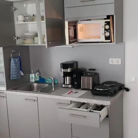民宿 Praktisches Doppelzimmer Bei Nuernberg Mit Kuechenzeile *